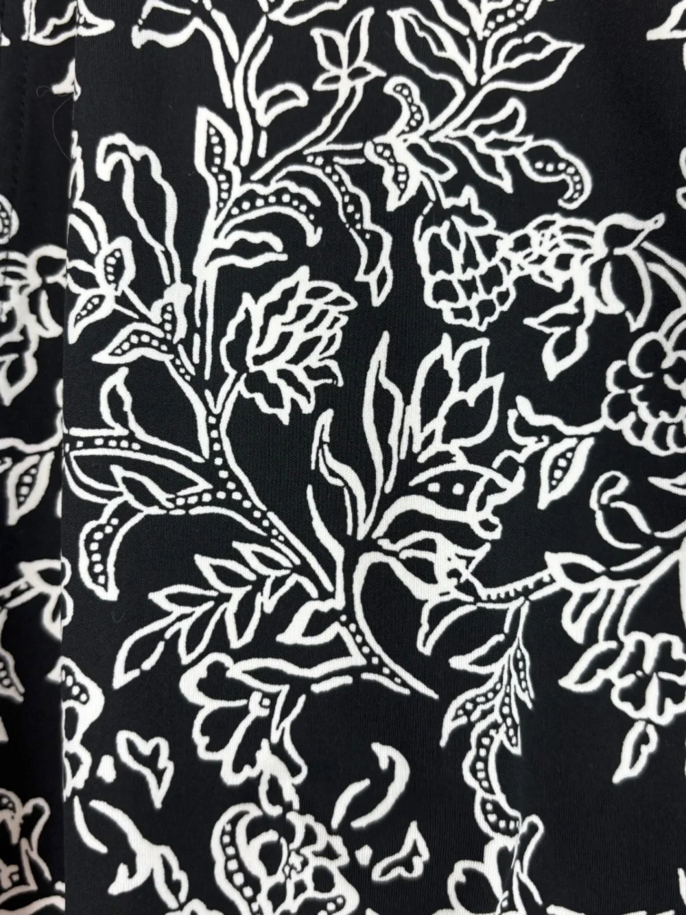 Tommy Bahama Womens Small Everyday Active Skort Black White Floral A-Line Short